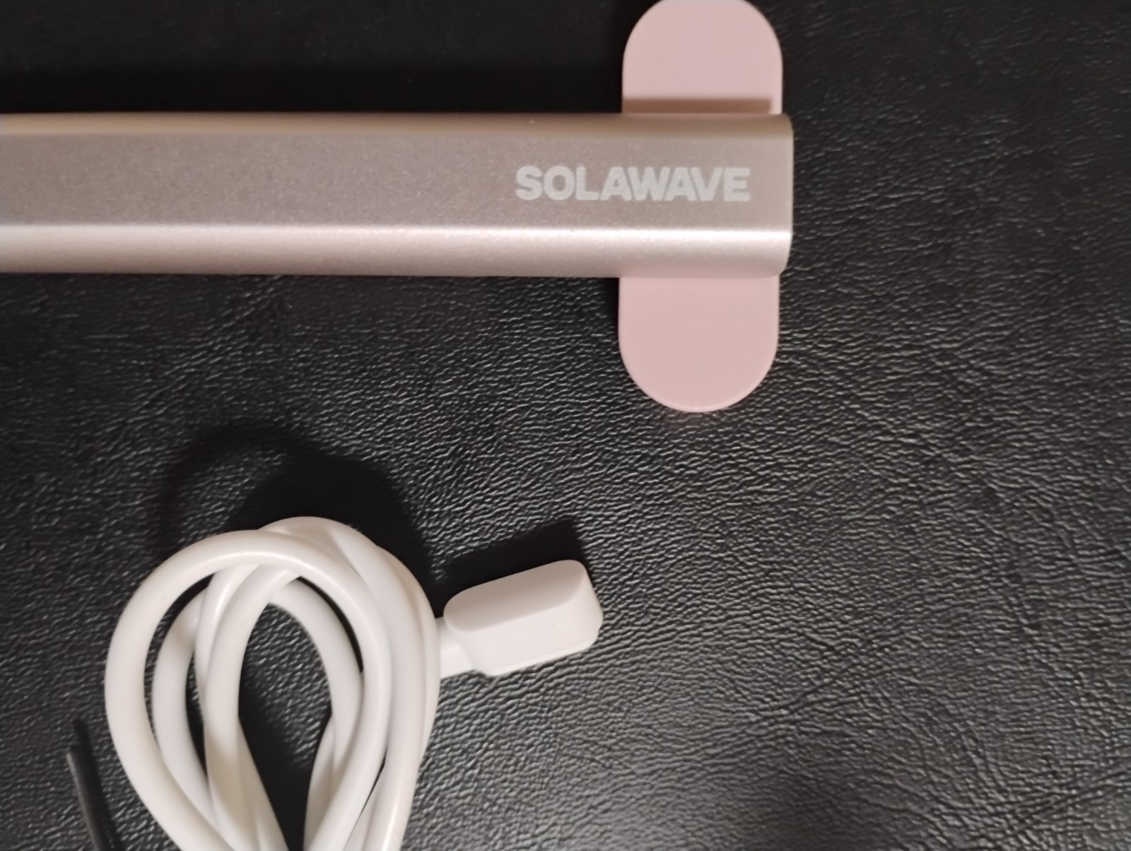 Solawave Face and Neck Wrinkle Reducer Massager. Tested. No Returns Accepted.