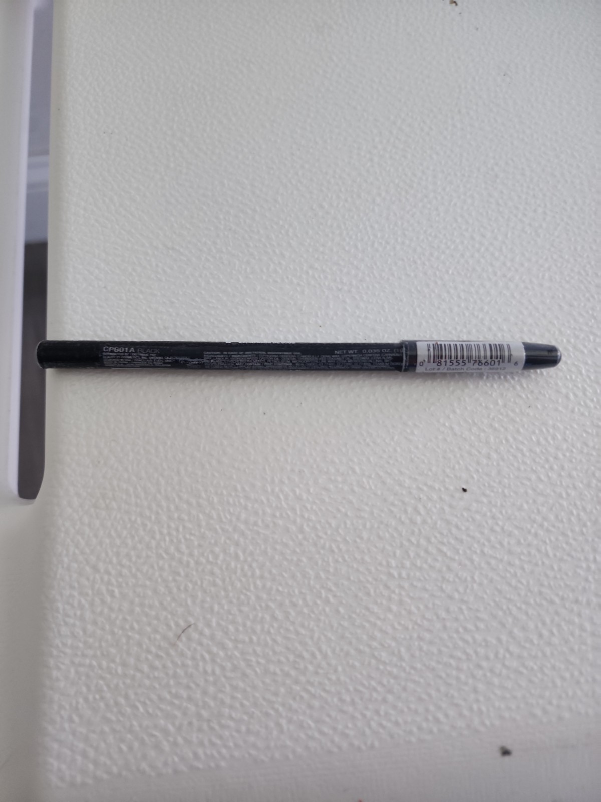 L.A. Colors Eyeliner Pencil Black #CP601A, .035oz Sealed! Buy more & save!!