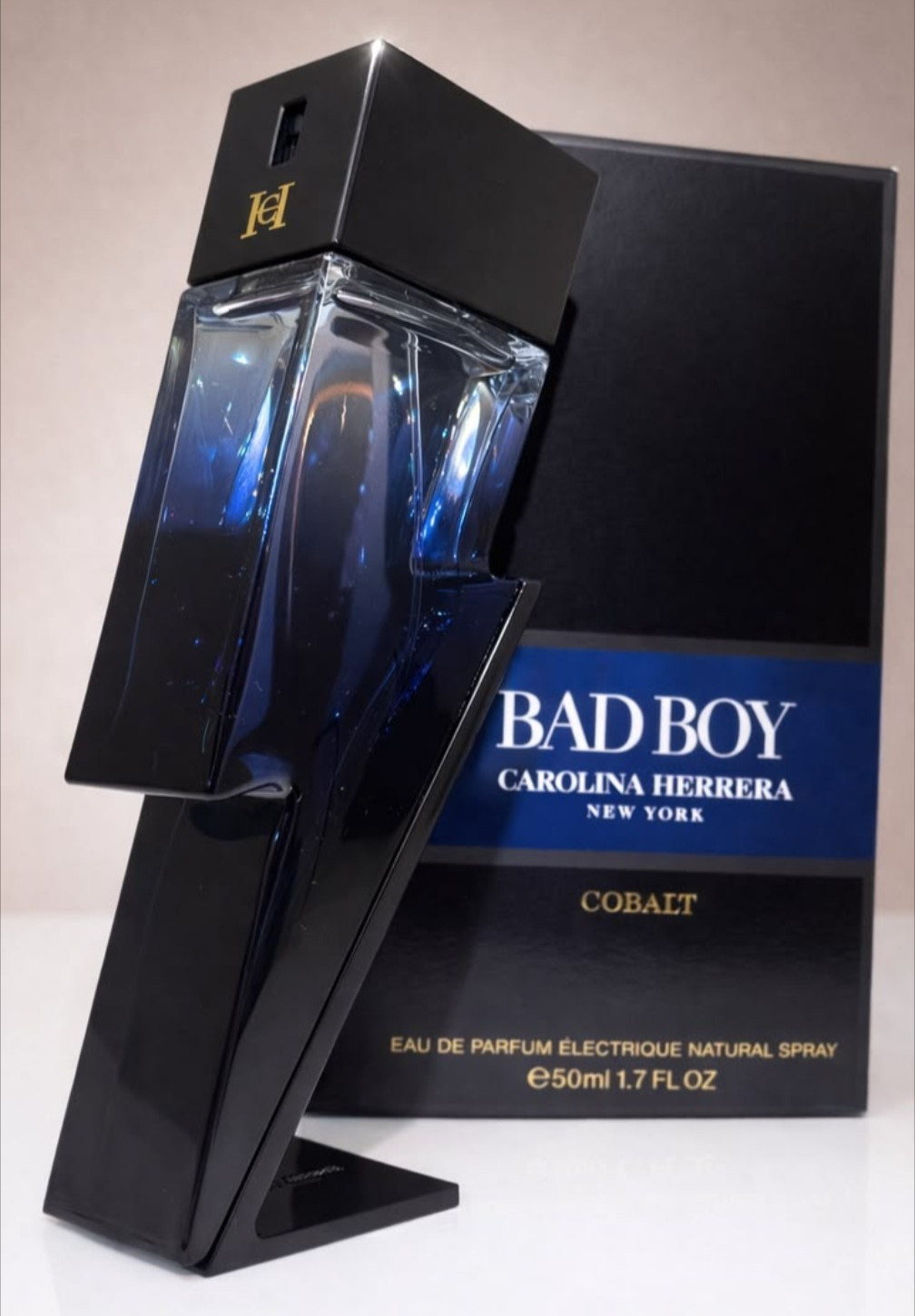Carolina Herrera Bad Boy Cobalt Eau de Parfum Spray, Regular Size 1.7 fl oz