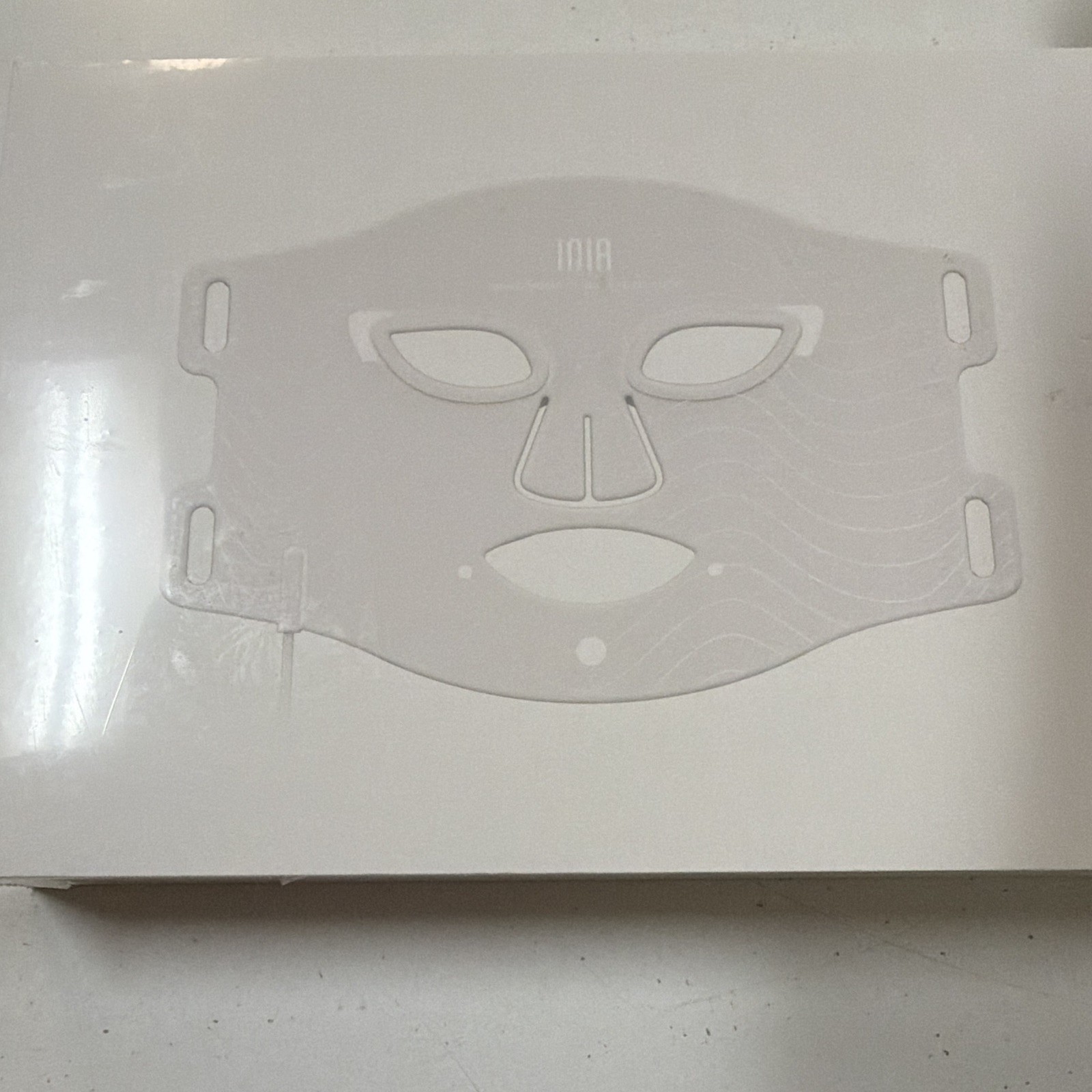 INIA Glow 2 LED Light Therapy Face Mask Black Silicone Portable 3 Settings
