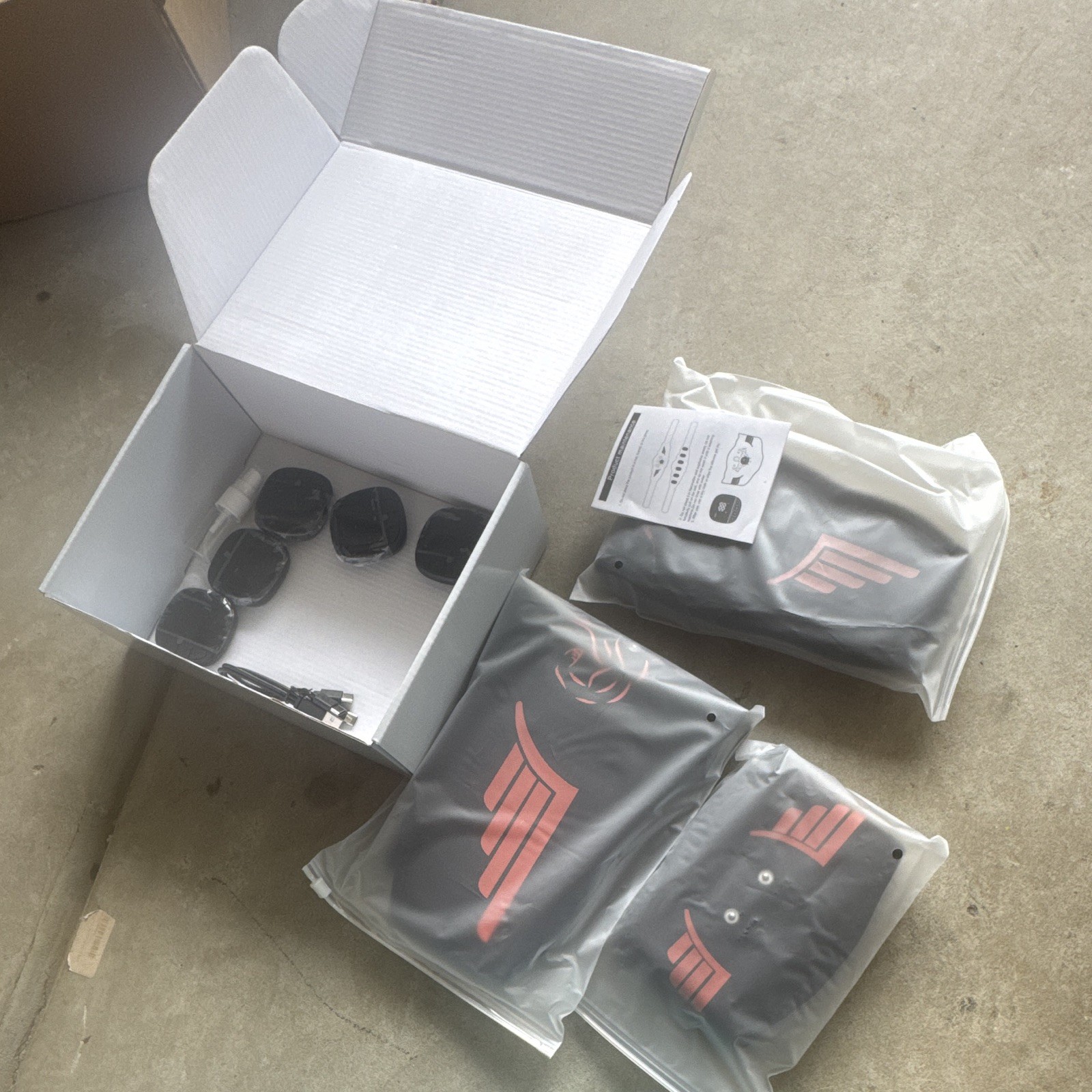 Waist Massage Belt EMS Microcurrent Mode Adjustment White USB Rechargeable YX001