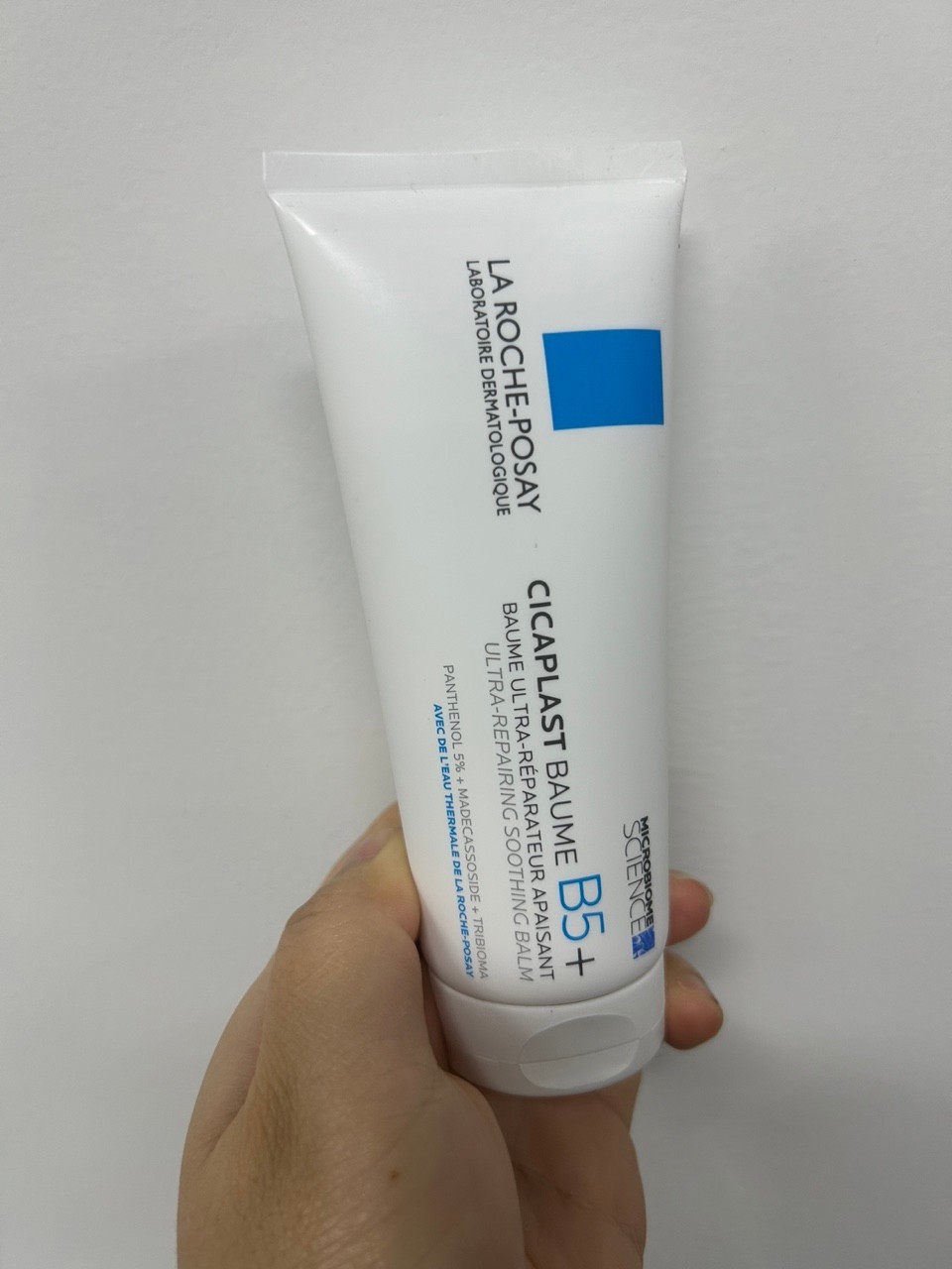‘La Roche Posay Cicaplast Baume B5+ Ultra Repairing Soothing Balm 100ml EXP 2028