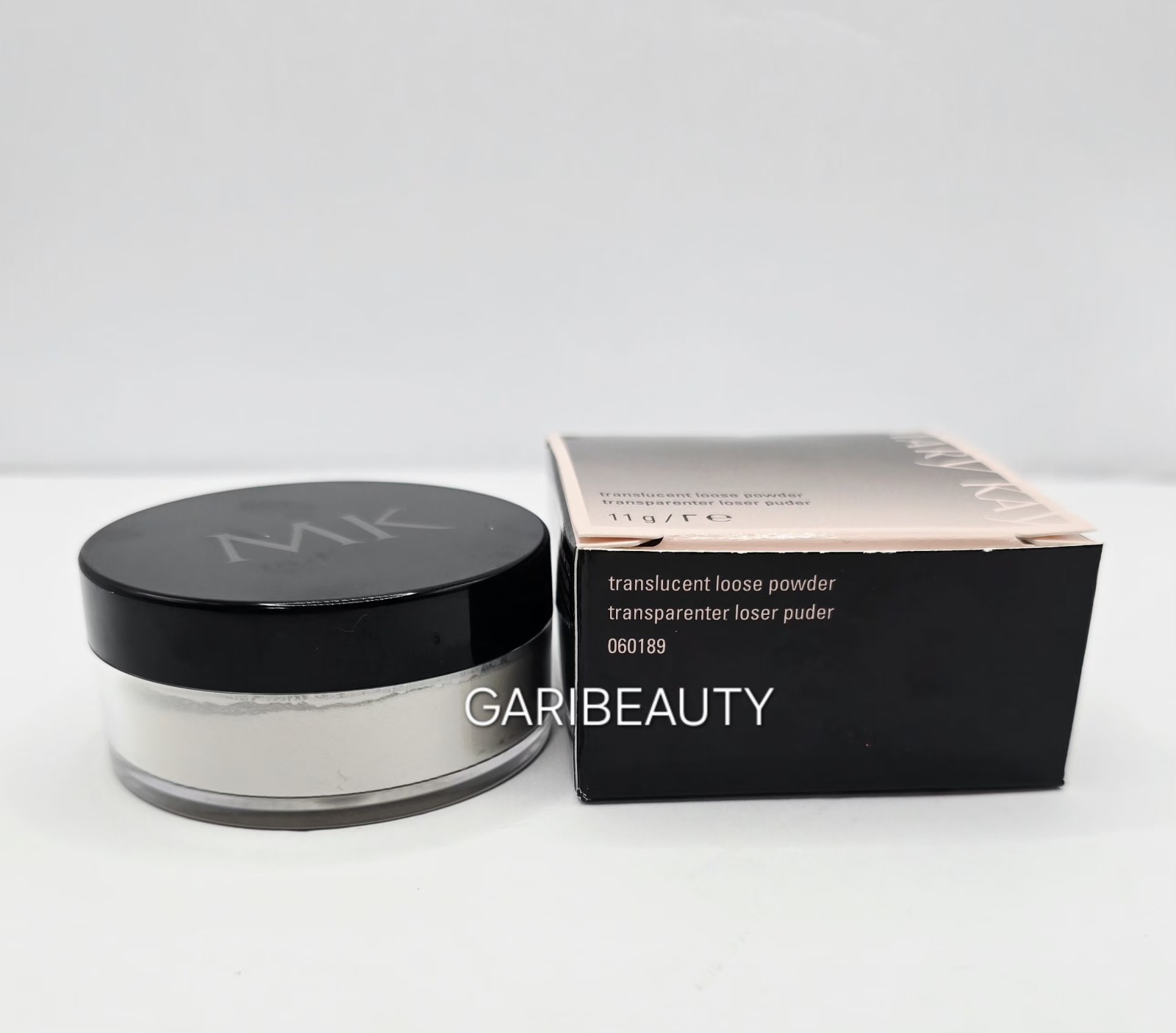 mary kay translucent loose powder. New with box.