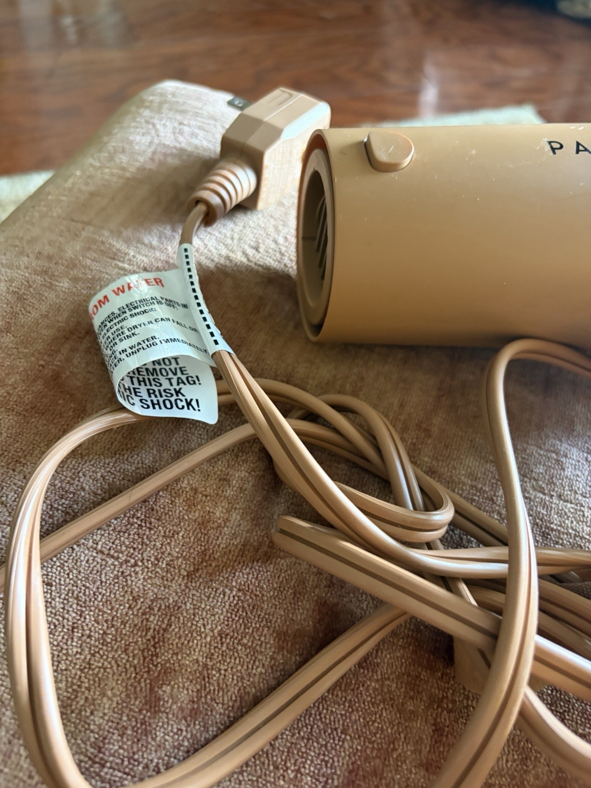 PATTERN The Pattern Blow Dryer Standard Electric Hair Dryer Beige Unisex Adults