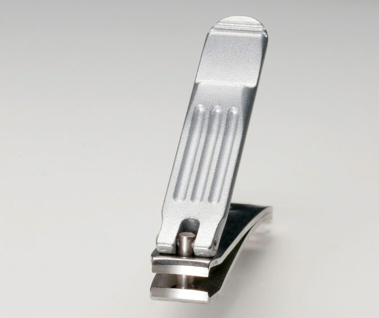 Seki Edge Stainless Steel Fingernail Clipper SS-106