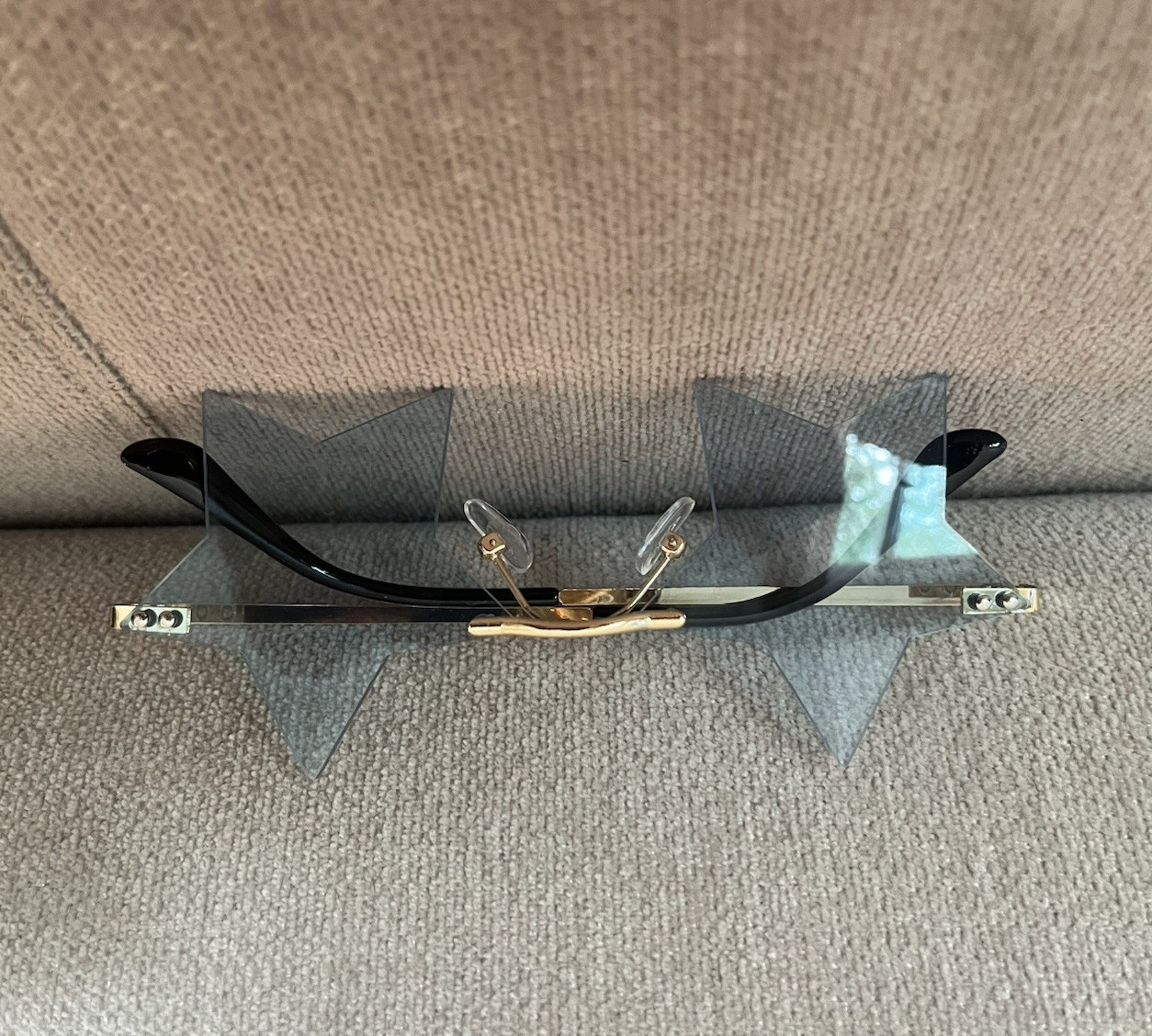 SHEIN Rimless Metal Eyeglasses Frames Gold for Unisex Adults, Rimless Style