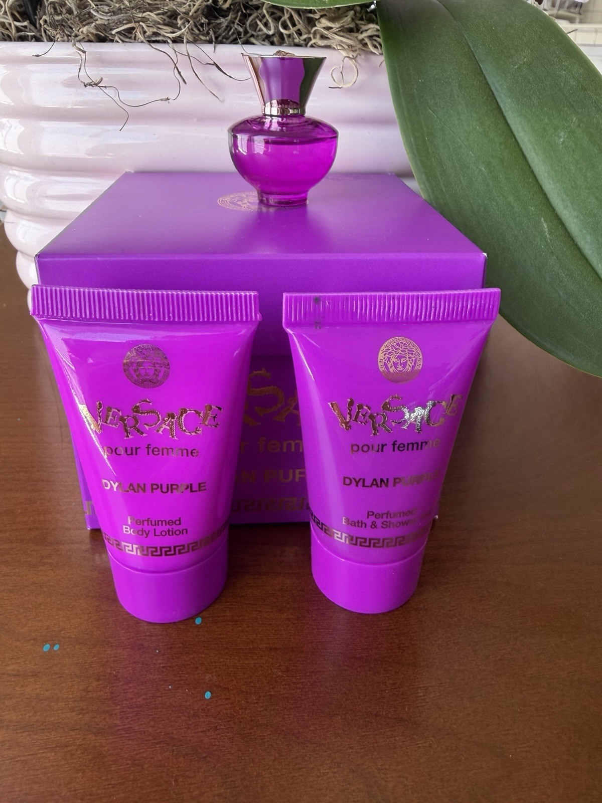 Versace Dylan Purple Gift Set Mini Travel Size Perfume & Body Lotion