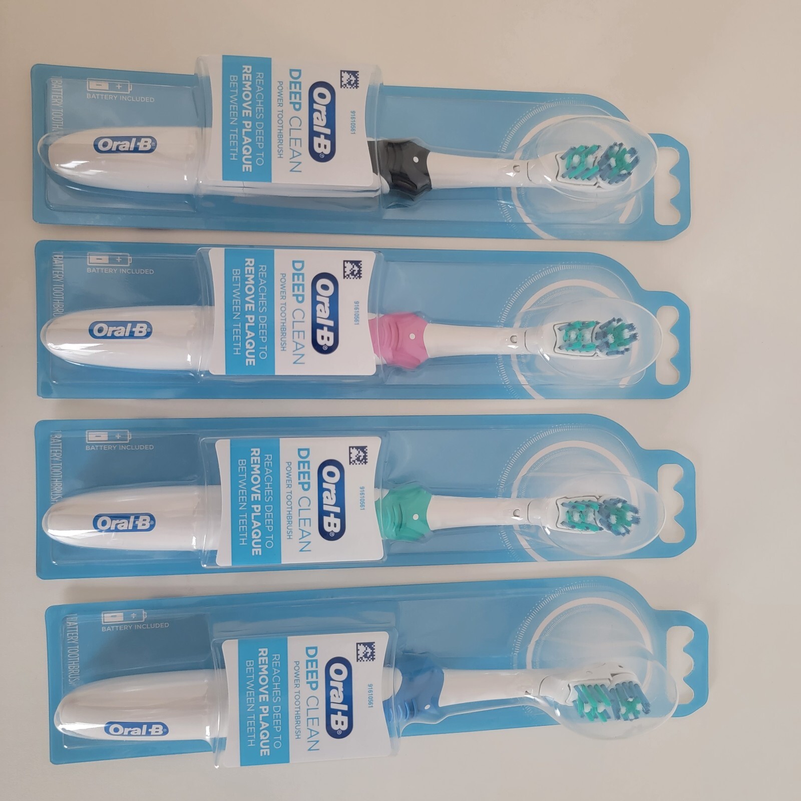 4 ORAL -B – DEEPCLEAN Power Toothbrush including Battery 4 For 20.00 Colors Vary