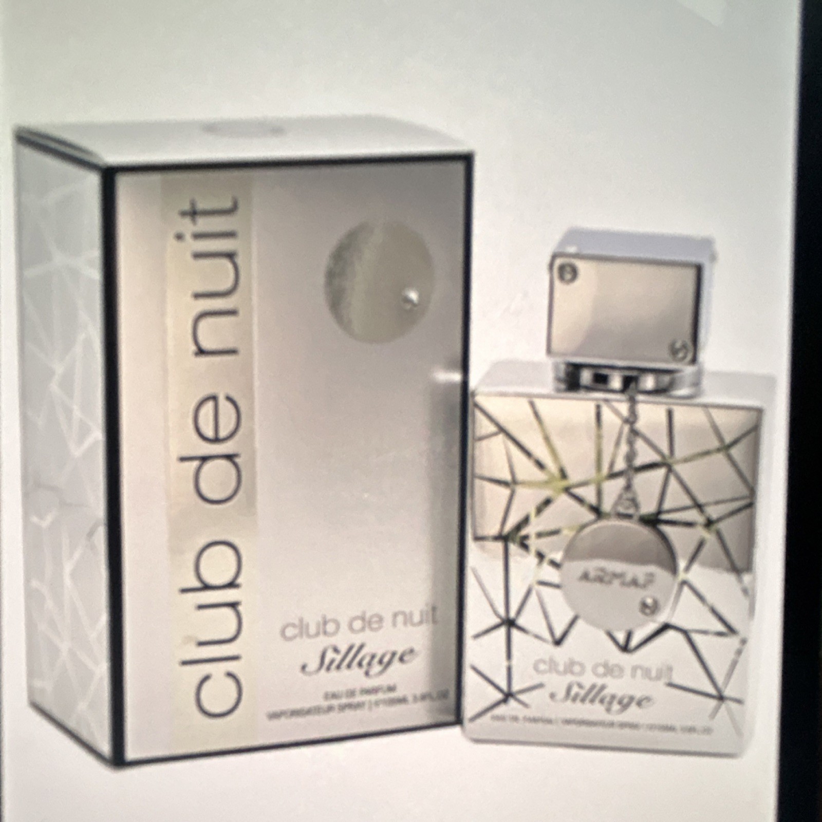 Armaf Club De Nuit Sillage Eau de Parfum Spray Regular Size 3.6 fl oz
