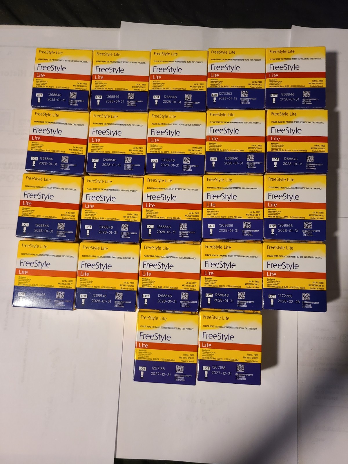 Freestyle lite test strips 22 X 50 USA Exp. 19) 01/2028, 2) 12/2027, 1) 02/2028