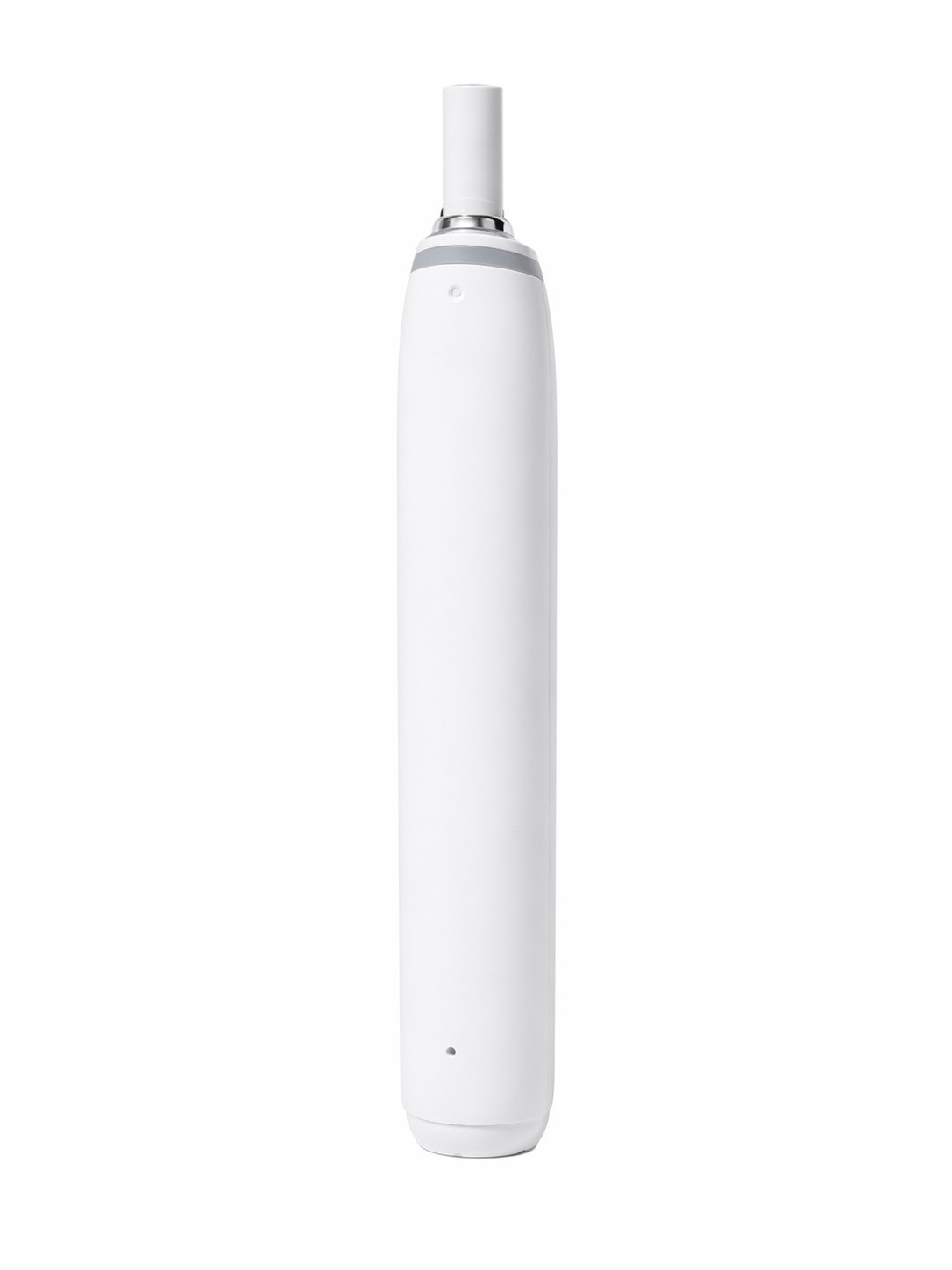 Oral-B iO Series 8 Rechargeable Electric Toothbrush – White + 3 Brush Heads