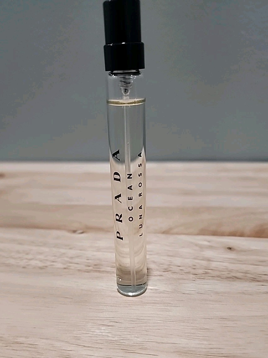 PRADA OCEAN LUNA ROSSA EAU DE TOILETTE SPRAY TRAVEL SIZE 10 ML / 0.33 FL OZ NEW