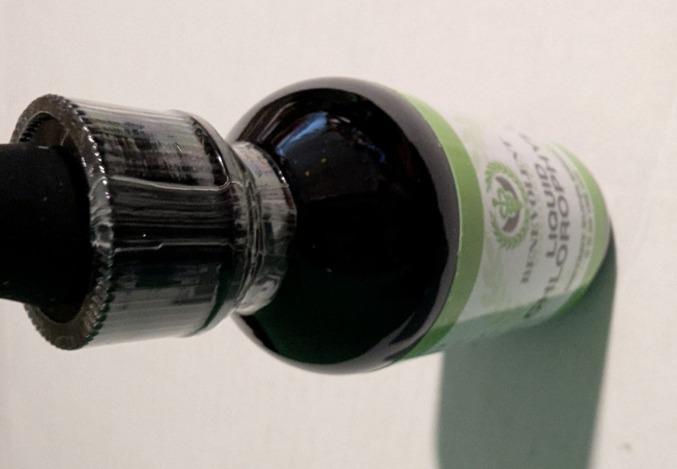 Benevolent Chlorophyll Liquid Drops Supplement 2 FL OZ (59mL) Best By April 2027