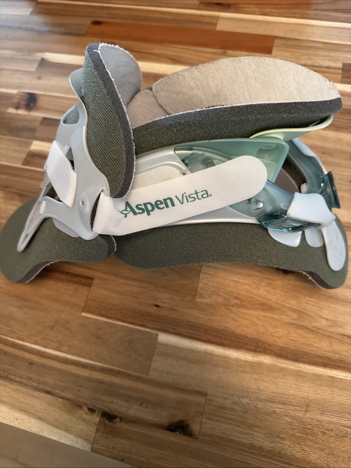 Aspen Vista Cervical Collar Neck Brace – Adjustable Standard Size