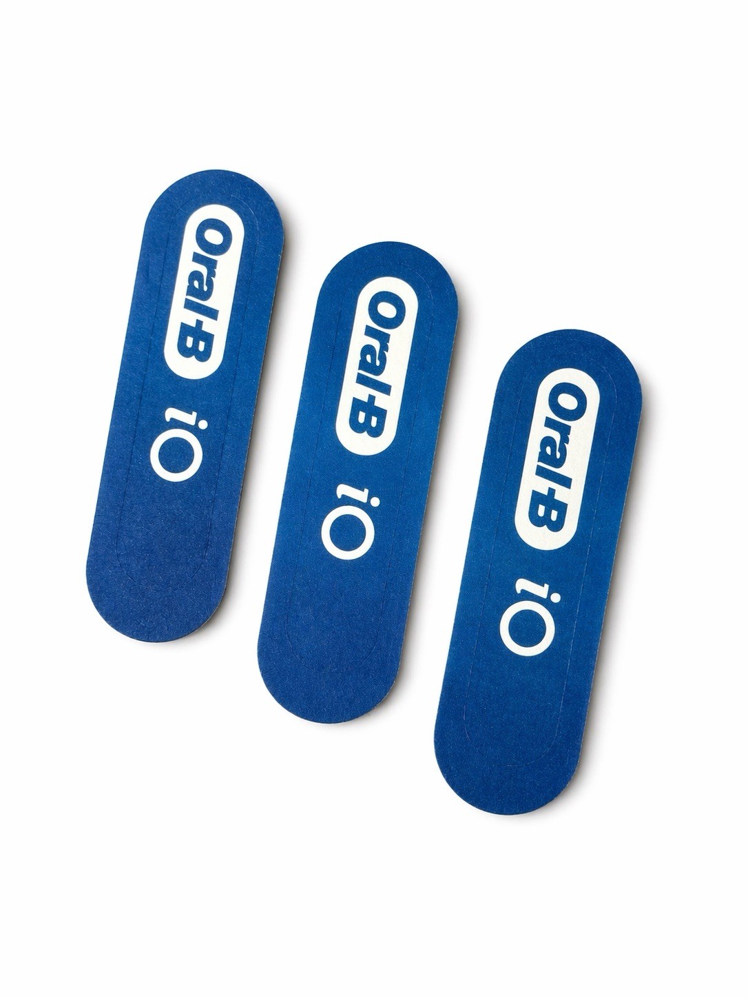 Oral-B iO Series 8 Rechargeable Electric Toothbrush – White + 3 Brush Heads