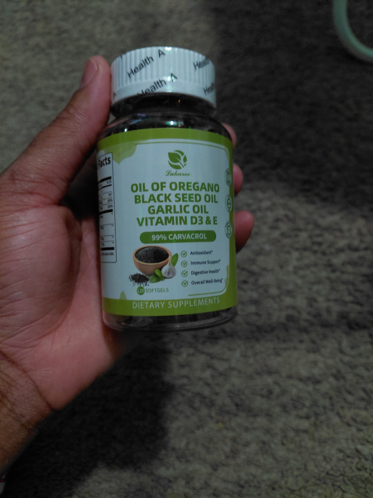 Lukaree Oil of Oregano + Black Seed + Garlic + D3 & E Softgels 120